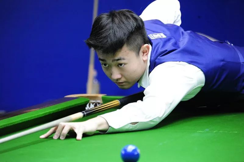 人在英超的 人在英超的