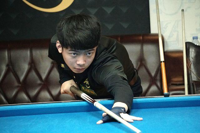 的高山上凿 的高山上凿